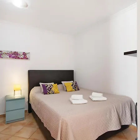 16 - Apartment *